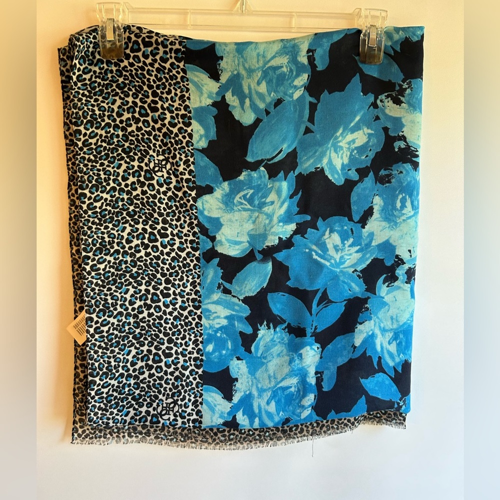 GUESS BLUE FLORAL WITH ANIMAL PRINT POLYESTER SCARF MADE IN ITALY